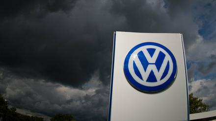 Dunkle Wolken ziehen auf über dem VW-Konzern - das US-Justizministerium hat wegen der Manipulation von Abgaswerten Klage eingereicht.
