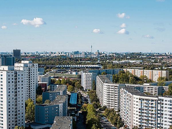 Freie Sicht bis zum Fernsehturm. Immobilienentwickler sehen Marzahn als Standort für neue Wohnungsbauprojekte.