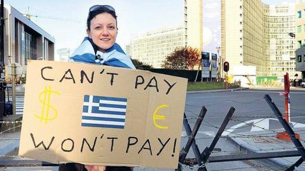 Leidende Griechen. Der Wunsch, „reiner Sachverstand“ könne an die Stelle politischen Taktierens treten, ist verständlich – aber naiv. Die griechische Staatspleite ist auch für Ökonomen ein völlig neues Phänomen. 