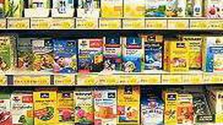 Pillen für alle. Nahrungsergänzungsmittel aus dem Supermarkt sind so beliebt wie eh und je, allen EU-Regulierungen zum Trotz.
