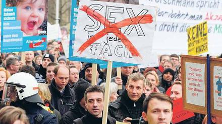 Demo gegen den Bildungsplan in Stuttgart