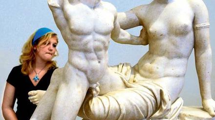 Binäres Denken. Noch Rudolf Virchow wehrte sich gegen die Aufgabe, intersexuelle Säuglinge entweder zu Jungen oder zu Mädchen zu erklären. Das Foto zeigt die römische Skulpturengruppe „Satyr und Hermaphrodit“ im Alten Museum in Berlin. 