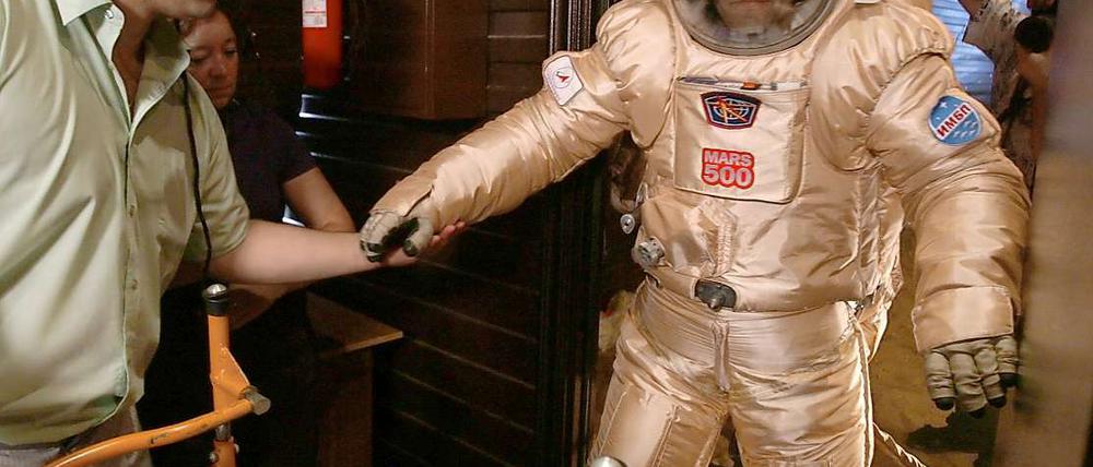 Einen 520 Tage langen Flug zum Mars simulieren sechs „Raumfahrer“ in Moskau.