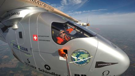 "Solar Impulse 2" mit Bertrand Piccard auf dem Flug nach Lehigh Valley, Pennsylvania, USA