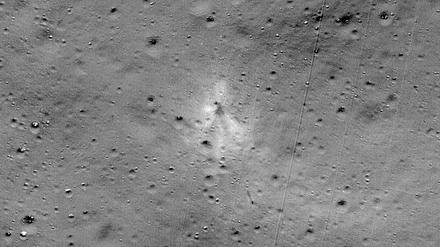 Foto vom Mond: Die Trümmer des indischen Landesmoduls „Vikram“ 