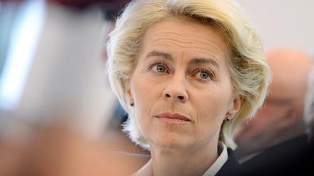 Plagiatsjäger haben ihre Doktorarbeit im Visier: Verteidigungsministerin Ursula von der Leyen (CDU)