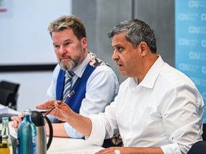 Dirk Stettner (CDU) und Raed Saleh (SPD), fotografiert am 22.Juni 2025 in Berlin
