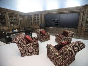 Dieses undatierte Foto, das von den Demokraten im House Oversight Committee veröffentlicht wurde, zeigt ein Zimmer von Jeffrey Epstein auf den US Virgin Islands.