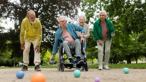 Ein Rollstuhl kann auch eine Befreiung sein. (Symbolbild)