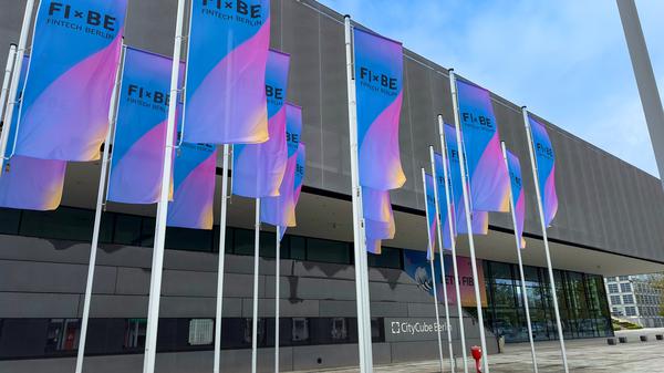 Am 24. April startet die große Fintech-Messe FIBE im City Cube der Messe Berlin.