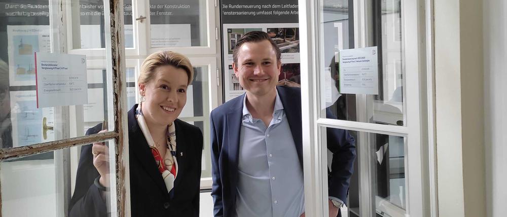 Türen Und Fensterbauer In Der Nähe Franziska Giffey auf Tour: Berlins Wirtschaftssenatorin besucht