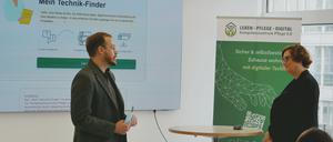 Launch von „Mein-Technik-Finder“ mit Pflegesenatorin Ina Czyborra (SPD).