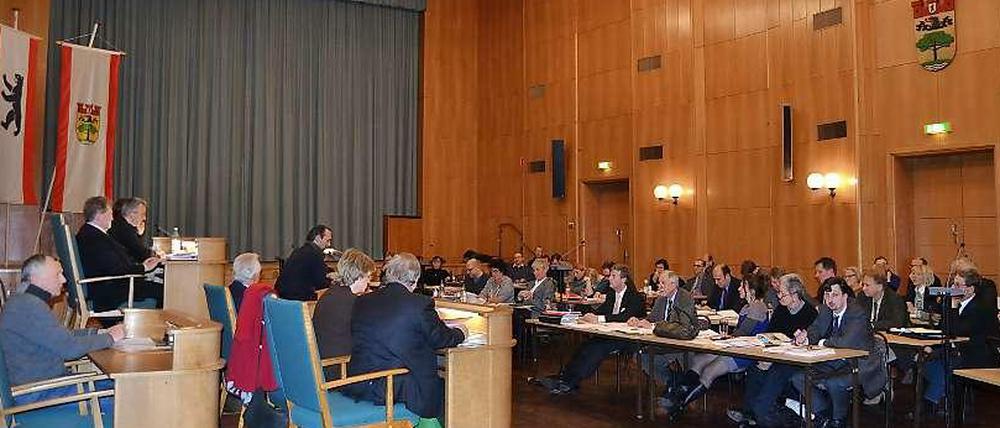 Letzte Sitzung der Bezirksverordnetenversammlung Steglitz-Zehlendorf in diesem Jahr.