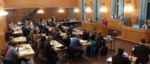 "Zu unkonkret, zu abstrakt, zu viele Phrasen" - die Dezember-Sitzung der Bezirksverordnetenversammlung 