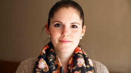 Die Autorin Stefanie Engel ist 21 Jahre und hat gerade ihr Abitur gemacht.