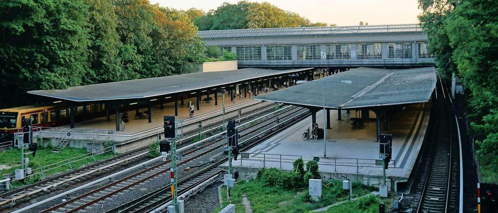 Blick auf den S-Bahnhof Westkreuz.