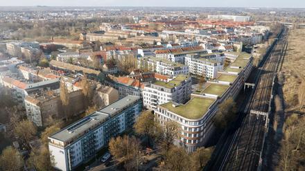 Das Projekt „Staytion – Forum Pankow“ liegt zwischen den S-Bahnhöfen Pankow und Pankow-Heinersdorf. Die Grafik zeigt eine frühere Planung, die aktuell überarbeitet wird. 