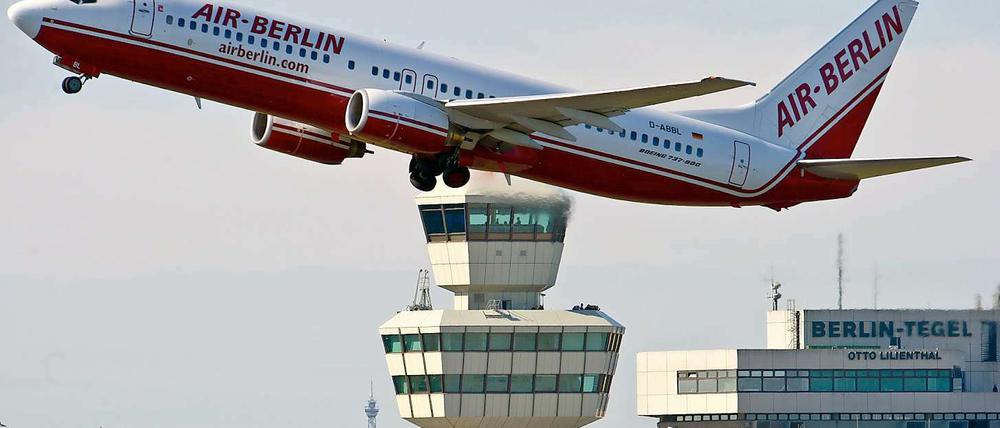 Air Berlin startet durch. Ab Mai 2010 soll vier mal pro Woche ein Non-Stop-Flug von Berlin-Tegel nach New York abfliegen.