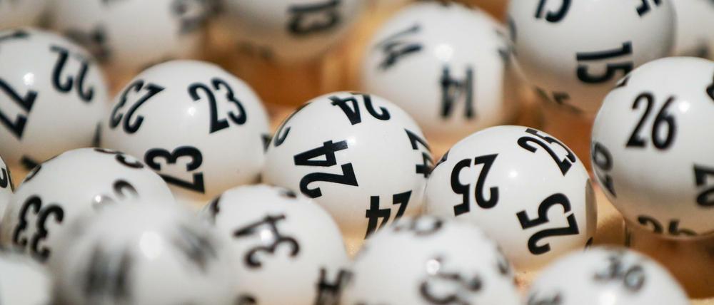 Das Jahr 2019 hat deutschlandweit 127 Lottospielern Millionengewinne gebracht. 