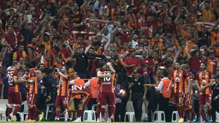 Galatasaray Istanbul ist türkischer Meister.