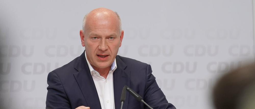 Kai Wegner (CDU), Landesvorsitzender, spricht beim 17. Landesparteitag der Berliner CDU im Konrad-Adenauer-Haus. 