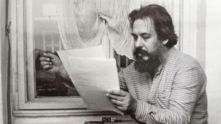 Paul Gratzik bei einer Lesung im Literarischen Salon von Ekkehard Maaß in Prenzlauer Berg, etwa 1983