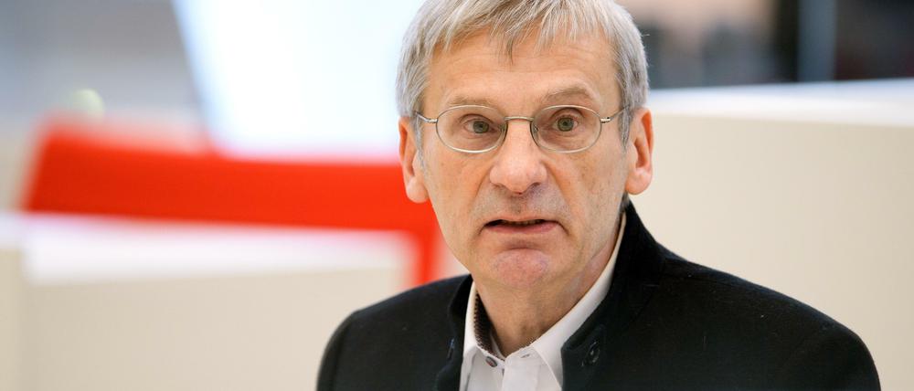 Hans-Christoph Berndt, Chef der AfD-Landtagsfraktion in Brandenburg, wird als „erwiesener Rechtsextremist“ eingestuft.