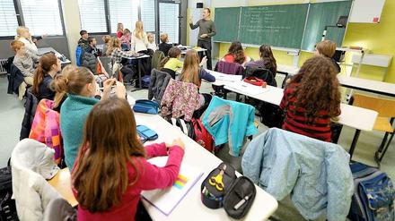 Krank im Klassenzimmer: 650 Berliner Lehrer haben seit über einem Jahr nicht mehr unterrichtet.