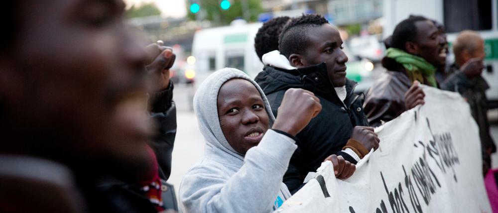 Flüchtlinge fordern mehr Rechte. Hier ein Foto vom Breitscheidplatz aus dem Mai 2014.