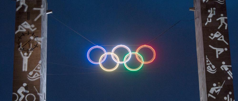 Olympische Ringe leuchten