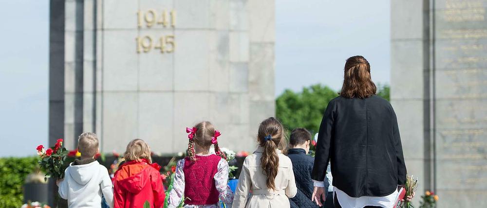 Am Samstag finden noch einmal zahlreiche Veranstaltungen zum Gedenken des Kriegsendes vor 70 Jahren statt. 