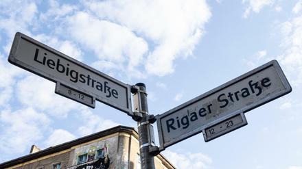 Am Donnerstag hatte es in dem Haus in der Rigaer Straße Durchsuchungen gegeben.