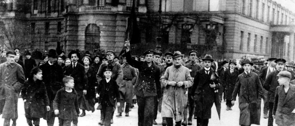 Demonstration während der Revolution 1918/1919 in Berlin.