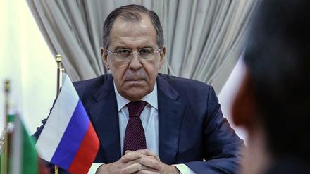 Sergej Lawrow, russischer Außenminister, sagt: Nach „allen Regeln der zivilisierten Welt“ hätte Russland rechtzeitig über den Zwischenfall informiert werden müssen.