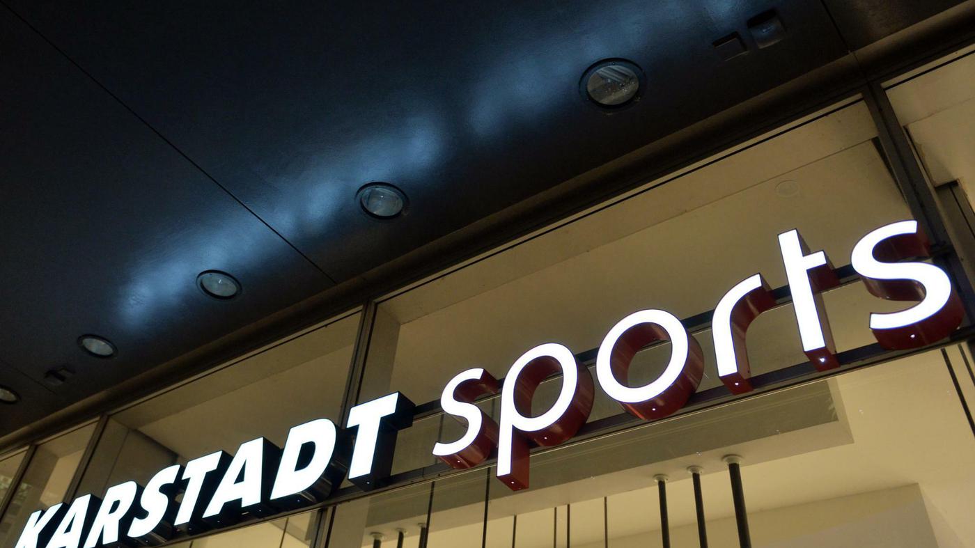 Kaufhaussterben in Berlin Karstadt Sports am Kranzler Eck soll schließen