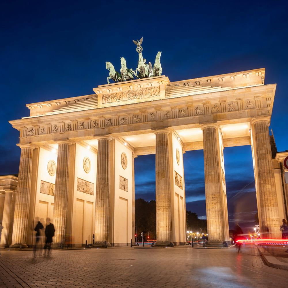 Mitternacht Giffey Brandenburger Beleuchtung abschalten nach am will Berlin: Energiekrise Tor in