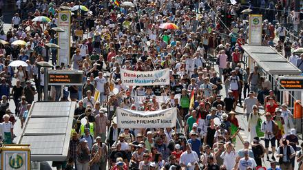Am 1. August demonstrierten mehrere tausend Menschen gegen die Corona-Regeln. 