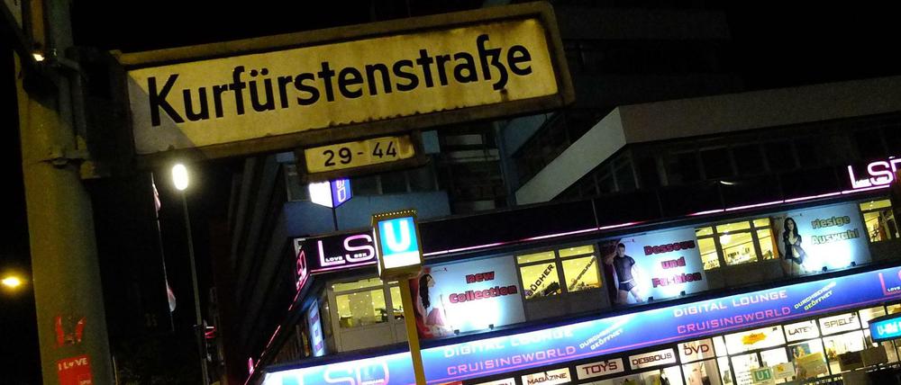 Kurfürstenstraße, Ecke Potsdamer Straße, Berlin-Tiergarten.