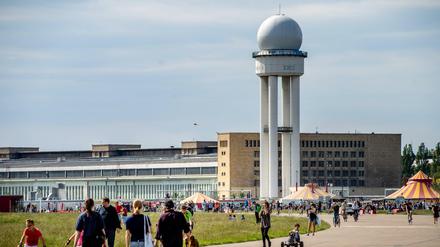 Der frühere Flughafen Berlin-Tempelhof ist seit Jahren ein Ausflugsziel.