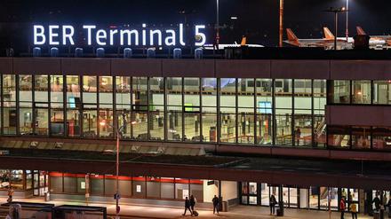 Auch er ist jetzt BER: Der frühere Flughafen Schönefeld heißt nun Terminal 5.