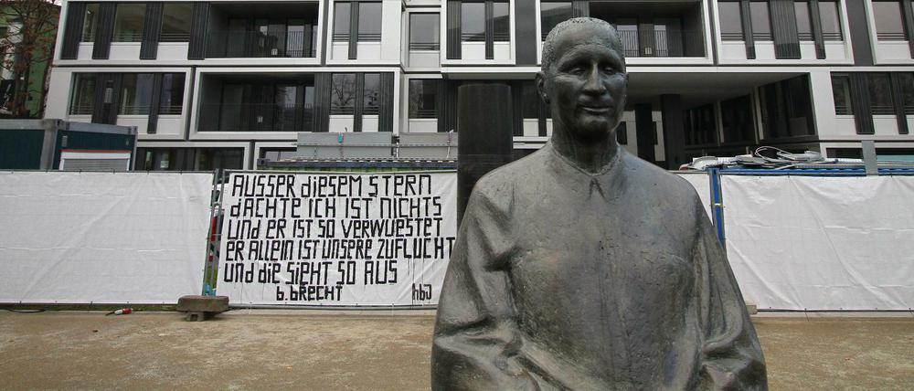Eine Berliner Literaturgeschichte ohne Bertolt Brecht? Das wäre unmöglich. 