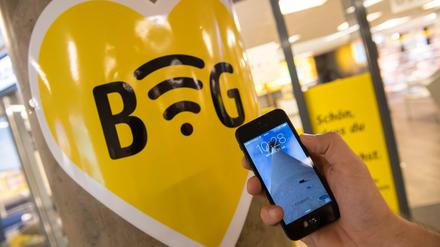 Die Berliner Verkehrsbetriebe bauen ihr kostenloses WLAN-Angebot BVG Wi-Fi aus. 
