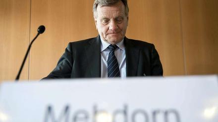 Flughafenchef Hartmut Mehdorn bei seiner Bilanz