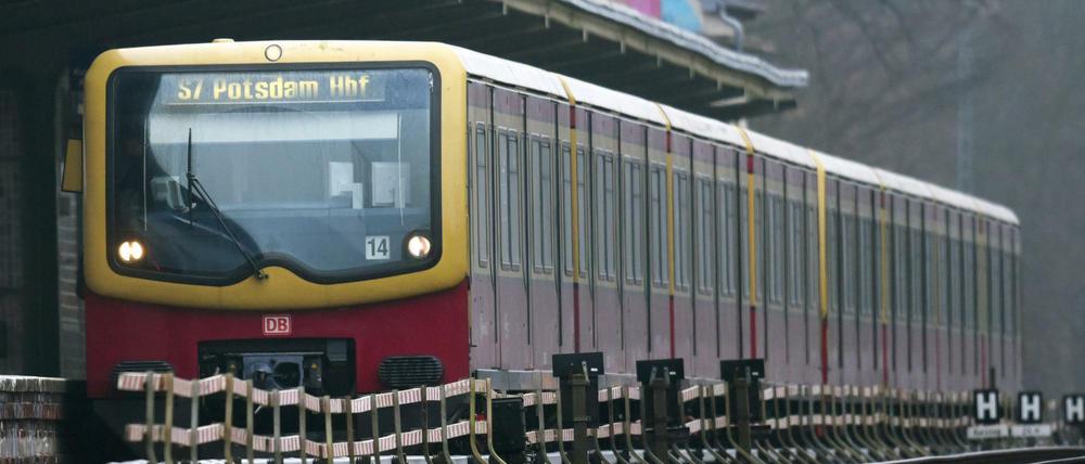 Unpünktlichkeit und vermehrt Ausfälle - das Jahr 2017 war für die S-Bahn kein Erfolg.