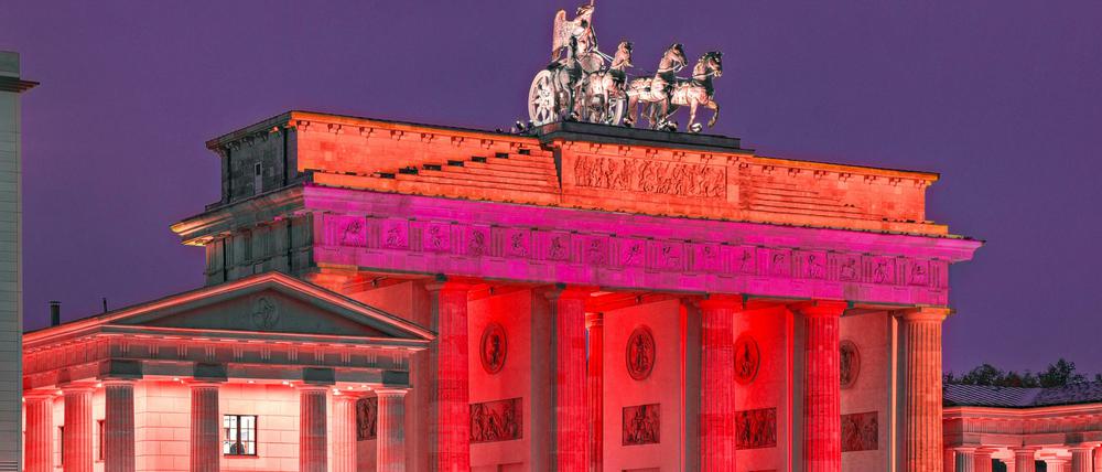 Alarmstufe Rot. So soll das Brandenburger Tour in der Nacht zu Dienstag aussehen.