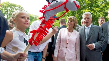 Zu Gast im Bellevue. Am Freitag hatten Bundespräsident Joachim Gauck und seine Lebensgefährtin Daniela Schadt zum Bürgerfest eingeladen.