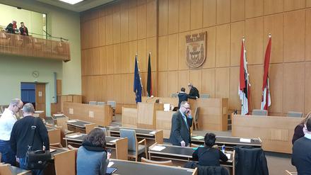 Raum für Kommunalpolitik. Auf der Spandauer Bezirksverordnetenversammlung forderte die SPD eine Pause während der Diskussion um den Antrag der Linken. 