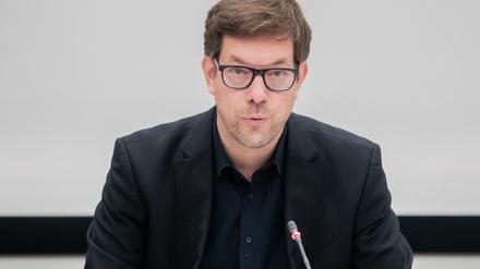 Christian Hochgrebe (SPD), Mitglied des Abgeordnetenhauses von Berlin, plauderte den Termin für die Gerichtsentscheidung aus.