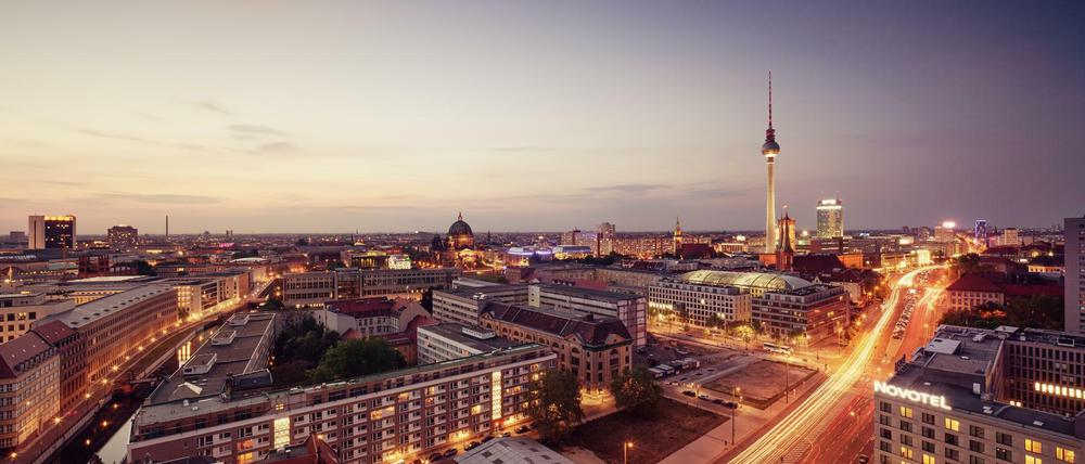 Blick auf die Berliner Innenstadt und den Fernsehturm.