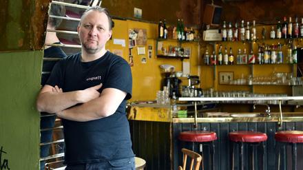 Hannes Gruber betreibt das „Mysliwska“ in Kreuzberg. Der Name kommt von einer polnischen Wurst.